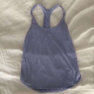 Lululemon workout top size 4